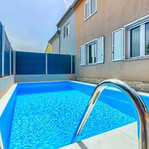 Apartment Rialto, Kakma